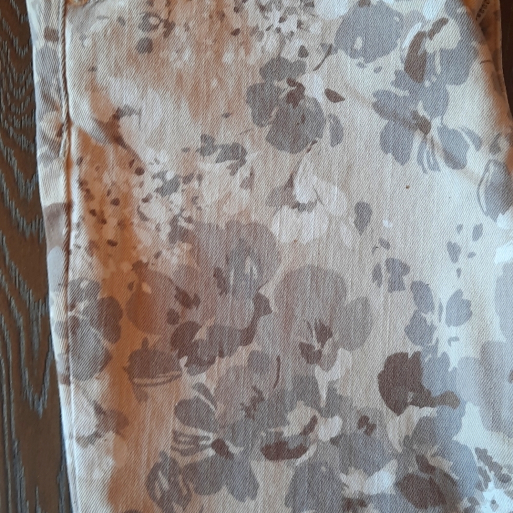 Floral Print Skinny Jeans, Size 8